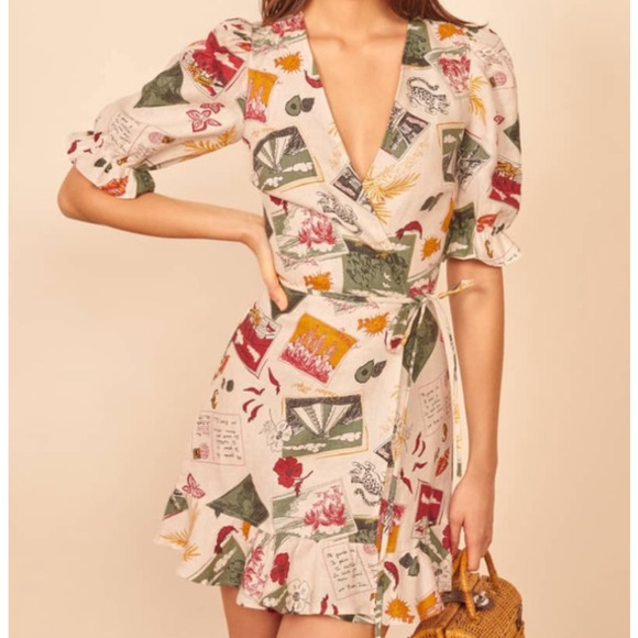 Reformation Carmelo Linen Wrap Mini Dress in Vacaciones Novelty Print - Picture 8 of 8